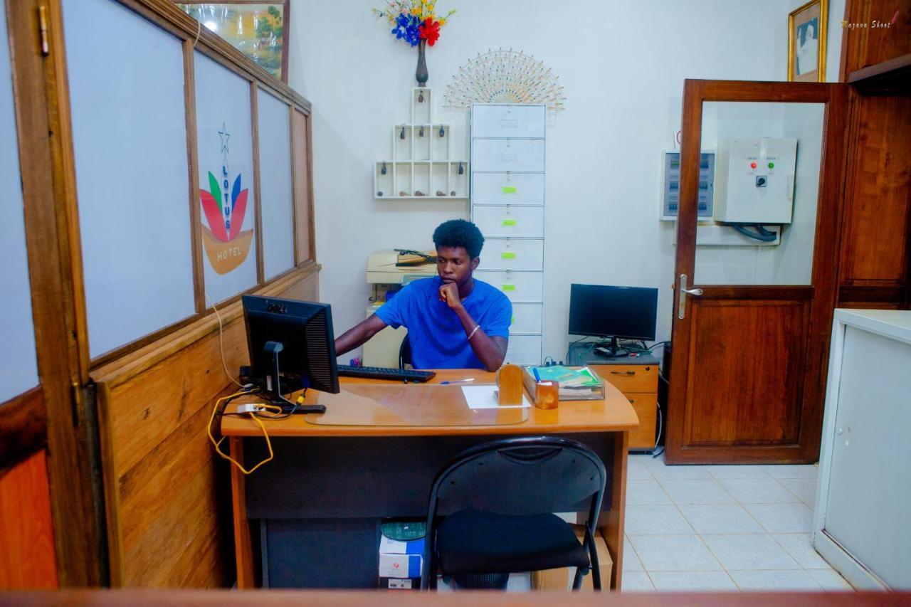 Lotus Hotel Antsiranana Ngoại thất bức ảnh