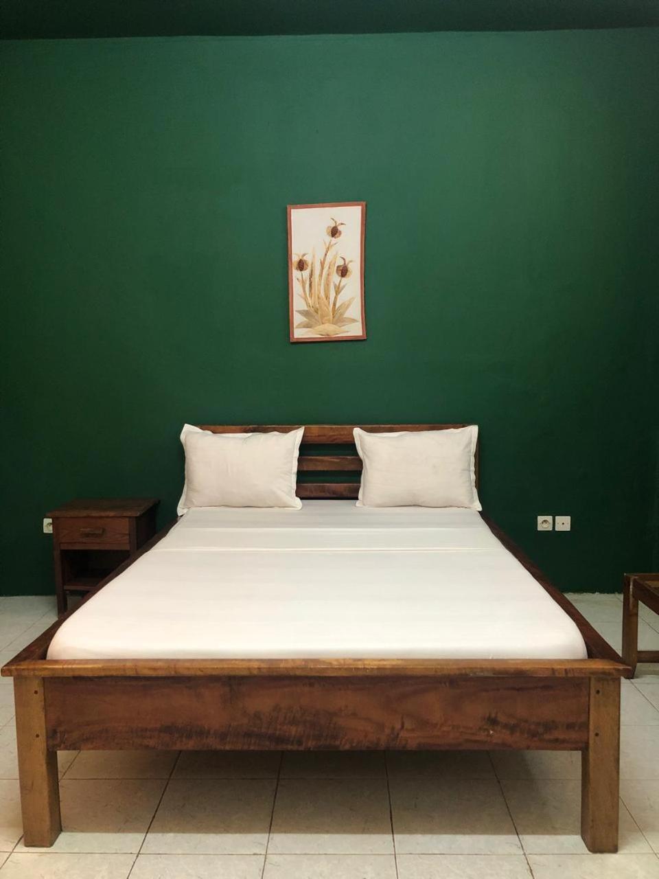 Lotus Hotel Antsiranana Ngoại thất bức ảnh